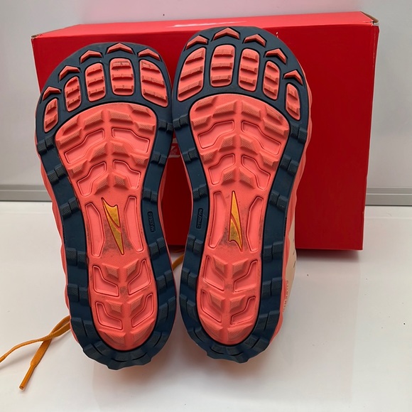 Altra Womens Superior 5 - Picture 4 of 4